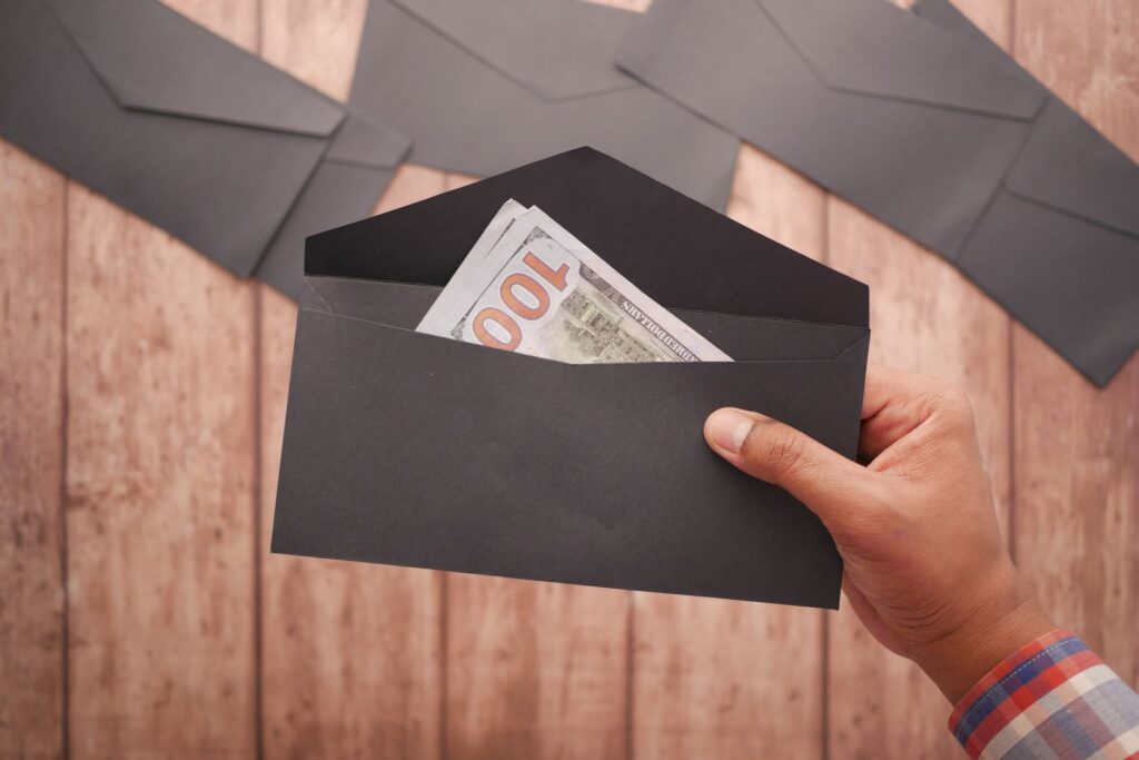 Labeled cash envelopes for budgeting