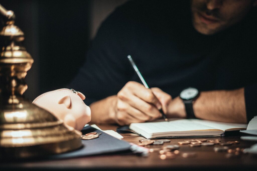 Tracking savings goals through the year