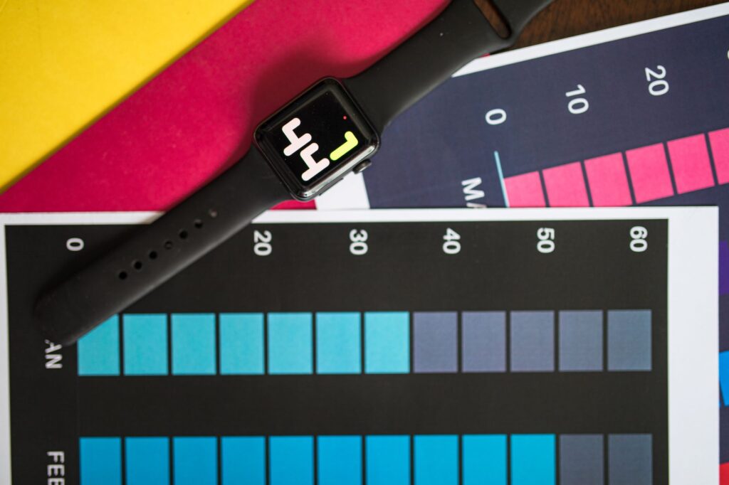 A savings tracker chart being filled in