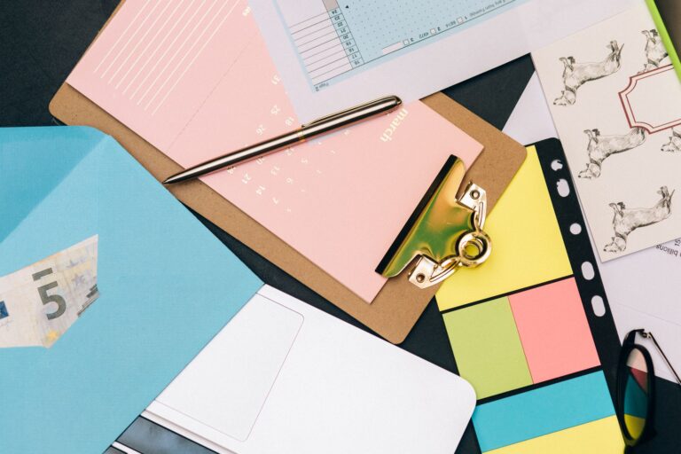 How to Make a Budget Binder (Step-by-Step)