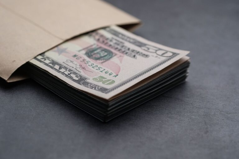 Cash Stuffing: Does This Budgeting Method Actually Work?