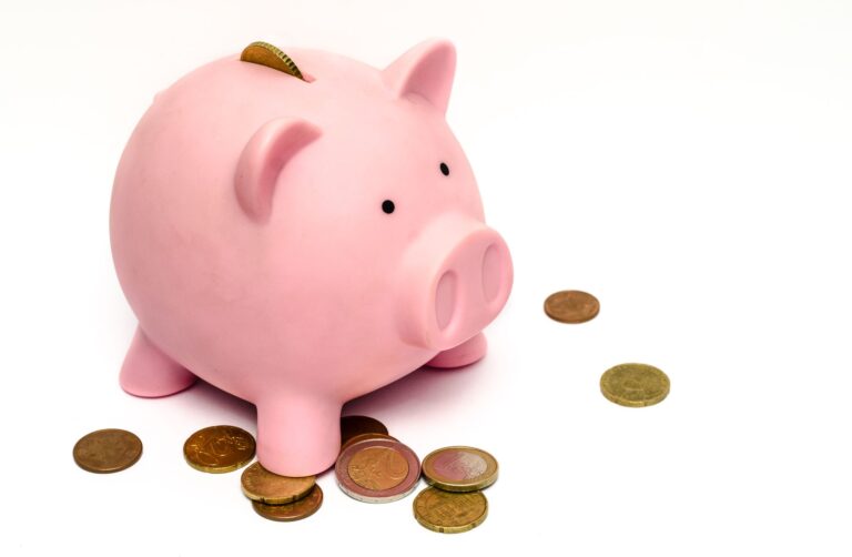 How to Save Money Fast When You’re Behind